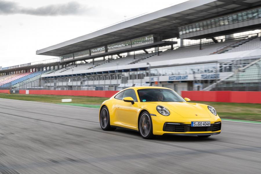  Porsche 911 Carrera S (992) 2019 года  (WW) (фото 17 из 49)